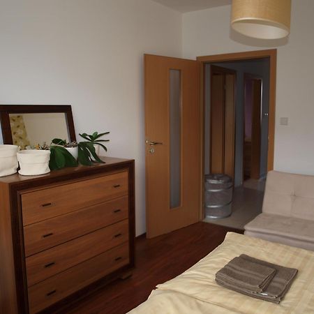 Apartman Drahovice Карлови Вари Екстериор снимка