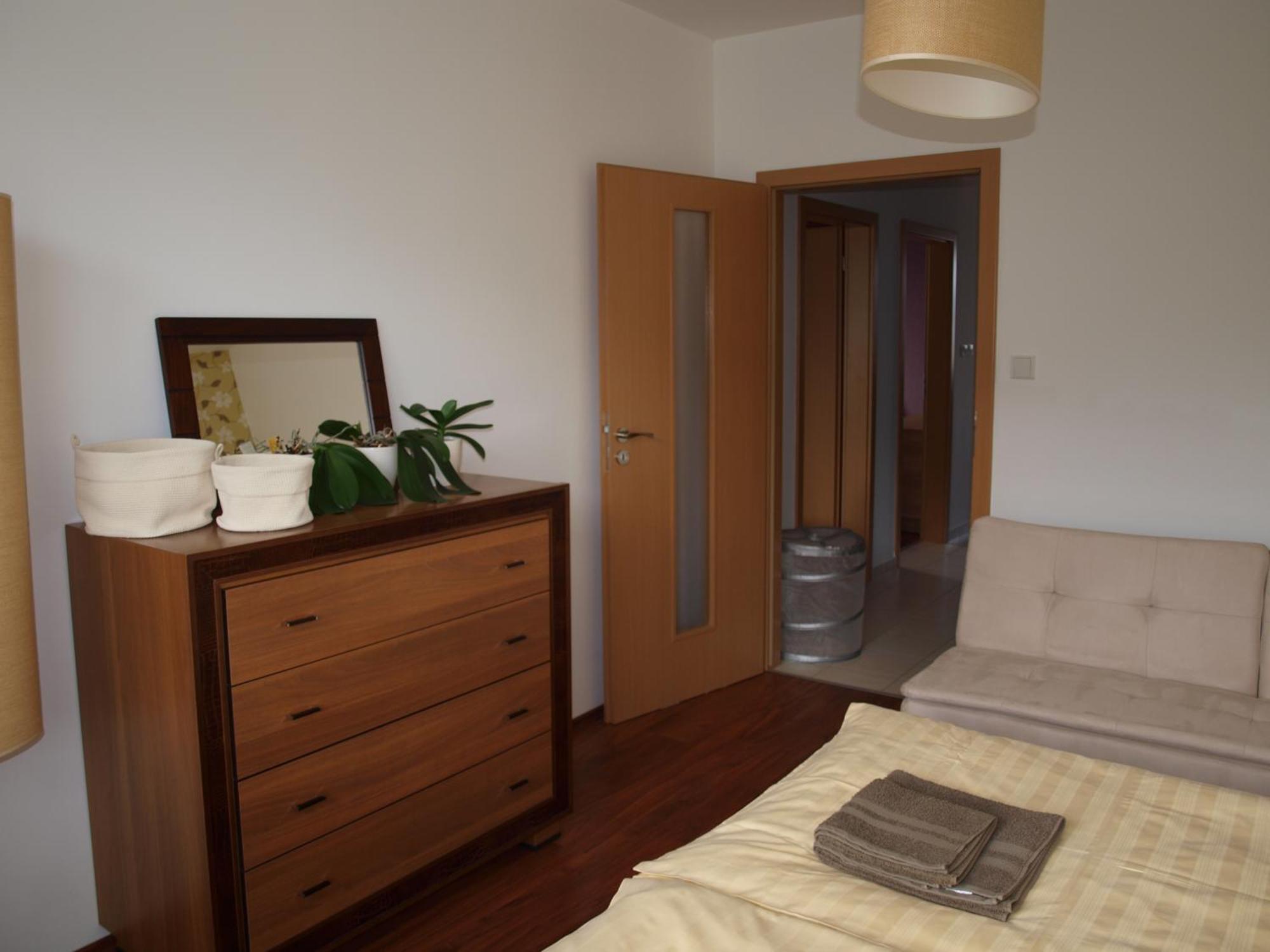 Apartman Drahovice Карлови Вари Екстериор снимка