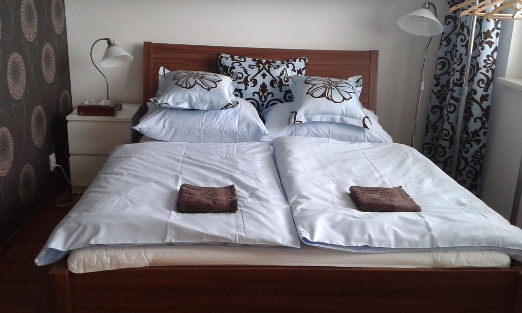 Apartman Drahovice Карлови Вари Стая снимка